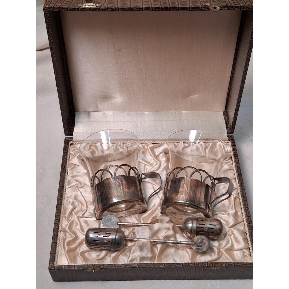 Silverplate Tea Cup Holders & Strainers Set in Box